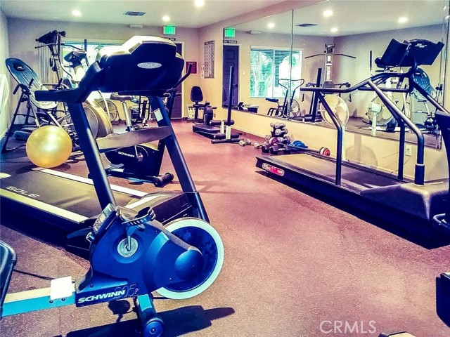 8e5dac8e 29b3 4526 9d28 1ed9de0e6c3e