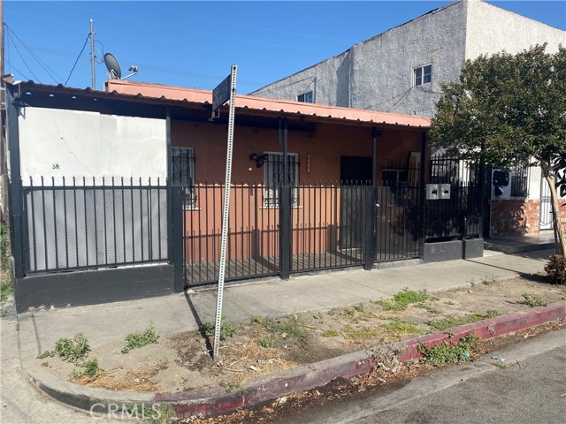 9808 S Central Ave, Los Angeles, CA 90002