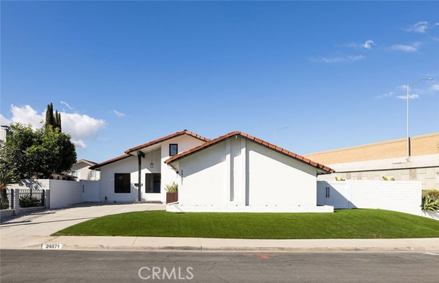 Front Image Thumbnail for CRLG25271106