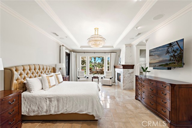 10 Corte Vizcaya, San Clemente CA: https://media.crmls.org/medias/8e5ea067-73bf-4301-9df7-0a1b307a5fd0.jpg