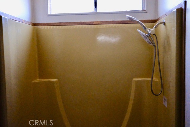https://media.crmls.org/medias/8e5f94ca-8e86-42fc-ac85-c39e79d88c97.jpg?preset=X-Large