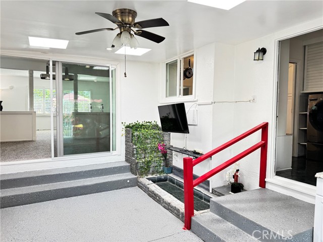 Detail Gallery Image 22 of 69 For 19523 Friar, Tarzana,  CA 91335 - 3 Beds | 2 Baths