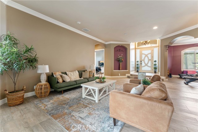 Detail Gallery Image 22 of 73 For 16905 Silver Star Ct, Riverside,  CA 92506 - 4 Beds | 4 Baths