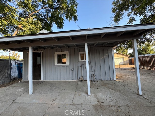 Detail Gallery Image 14 of 18 For 3417 E Grant Ave, Fresno,  CA 93702 - 3 Beds | 1 Baths