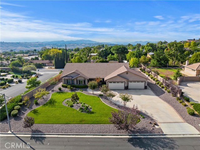 16235 Graceful Court, Riverside, CA 92504