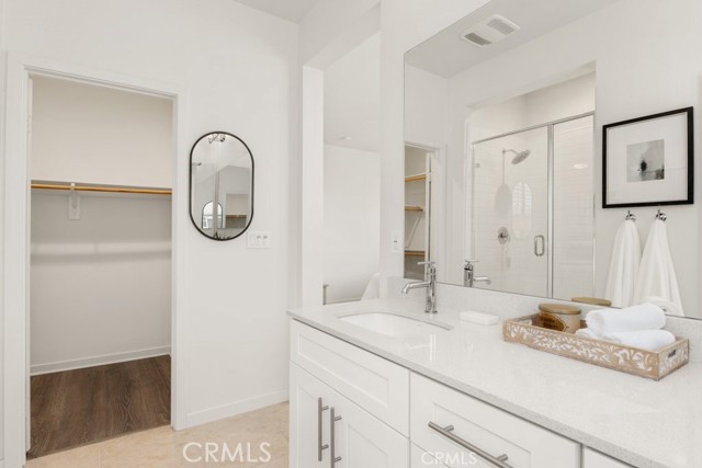 542 Cultivate, Irvine CA: https://media.crmls.org/medias/8e61f1d1-5280-483f-91d9-9782d2a7a418.jpg