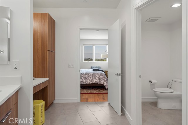 1029 White Knoll Drive, Los Angeles CA: https://media.crmls.org/medias/8e62d32f-8f1d-4ecd-849b-3ece44263e35.jpg