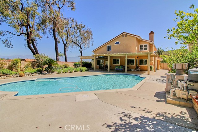 Detail Gallery Image 28 of 34 For 2253 Wandering Ridge Dr, Chino Hills,  CA 91709 - 4 Beds | 2/1 Baths