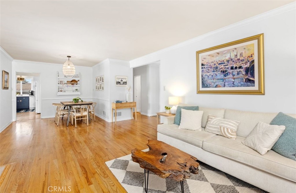 322 Calle De Arboles