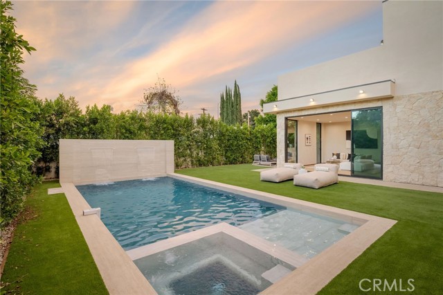 Detail Gallery Image 68 of 72 For 15447 Huston, Sherman Oaks,  CA 91403 - 5 Beds | 5/1 Baths