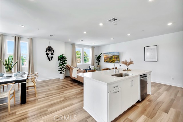 Detail Gallery Image 15 of 22 For 1531 W Bushell, Anaheim,  CA 92805 - 3 Beds | 2/1 Baths