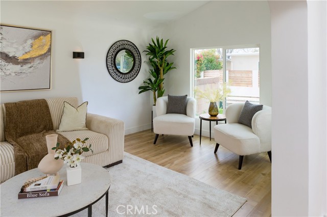 5106 O Sullivan Drive, Los Angeles CA: https://media.crmls.org/medias/8e66c424-3923-4387-9825-fa3af7697450.jpg
