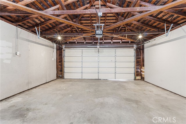 33325 Fairview Street, Lake Elsinore CA: https://media.crmls.org/medias/8e66c7f3-e150-406d-8237-ee00af81d9d6.jpg