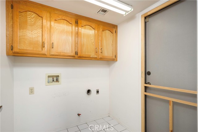 Detail Gallery Image 21 of 34 For 608 Berwick, Bakersfield,  CA 93311 - 3 Beds | 2 Baths