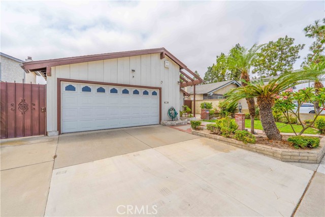 11514 Bos Street, Cerritos CA: https://media.crmls.org/medias/8e6773bc-4f69-4255-b196-b34047b81b19.jpg