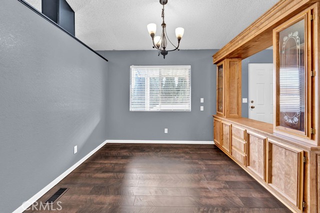 Detail Gallery Image 37 of 43 For 21276 White Pine Dr #16,  Tehachapi,  CA 93561 - 3 Beds | 2 Baths