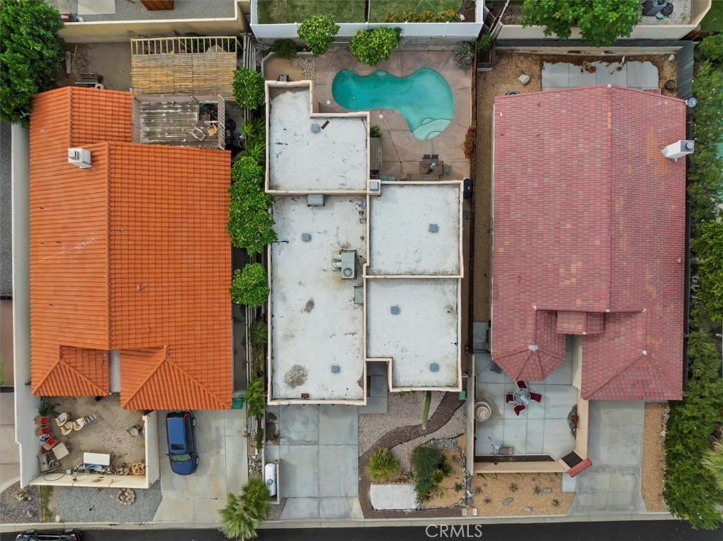https://media.crmls.org/medias/8e686630-701f-4a04-8db2-b1b9f26dd7b3.jpg?preset=X-Large