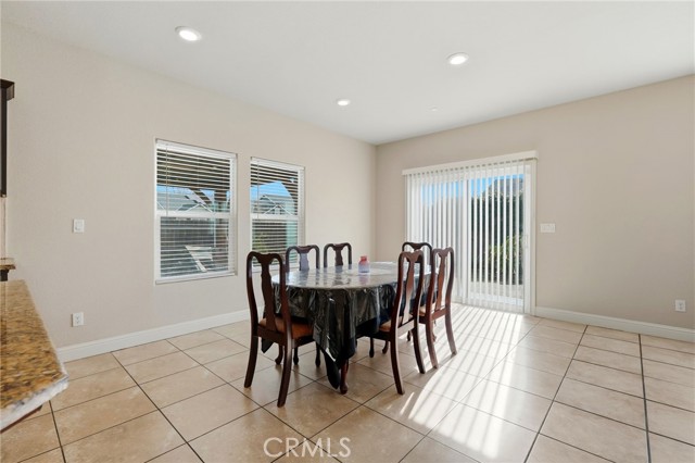 Detail Gallery Image 23 of 57 For 3725 W Clinton, Visalia,  CA 93291 - 4 Beds | 2/1 Baths