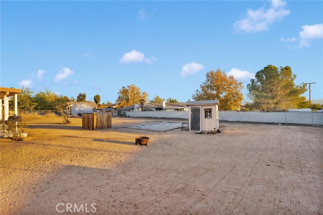 Detail Gallery Image 34 of 40 For 13167 Olathe Rd, Apple Valley,  CA 92308 - 4 Beds | 2 Baths