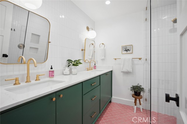 Detail Gallery Image 36 of 51 For 206 Del Mar Ave, Costa Mesa,  CA 92627 - 4 Beds | 2 Baths