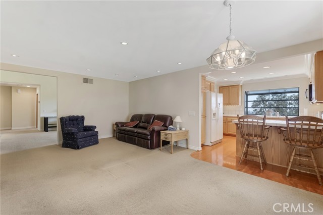 Detail Gallery Image 14 of 53 For 19252 Pebble Beach, Porter Ranch,  CA 91326 - 3 Beds | 2 Baths