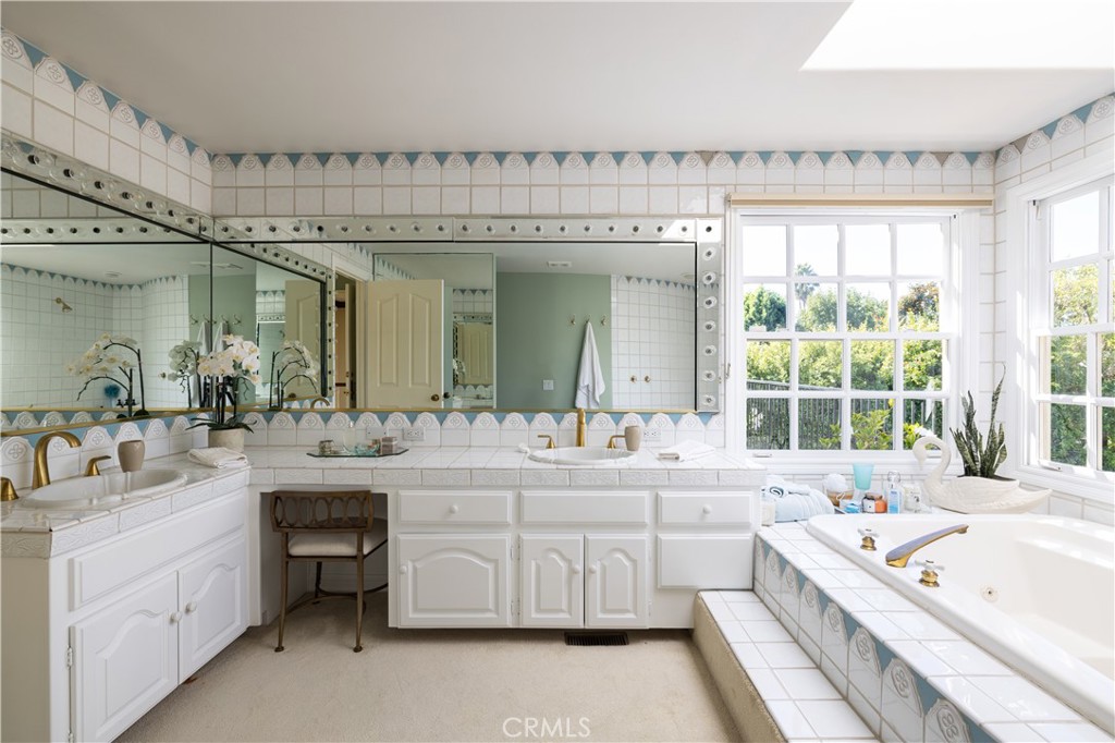 MLS #NP25241342 image #26