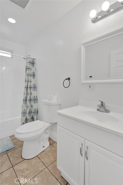 Detail Gallery Image 18 of 32 For 3009 N California, San Bernardino,  CA 92407 - 3 Beds | 2/1 Baths