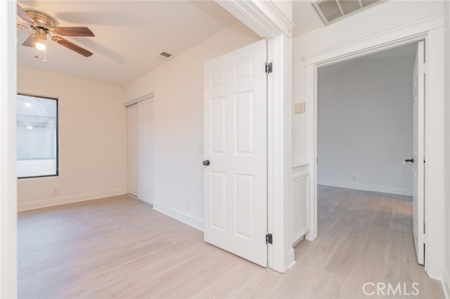 Detail Gallery Image 7 of 17 For 20 Rock Cliff, Pomona,  CA 91766 - 2 Beds | 2 Baths