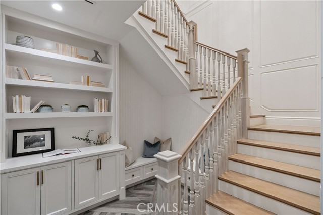 16630 Oldham Place, Encino CA: https://media.crmls.org/medias/8e6b2b8f-76d8-4e8a-bbf1-335fac41e933.jpg