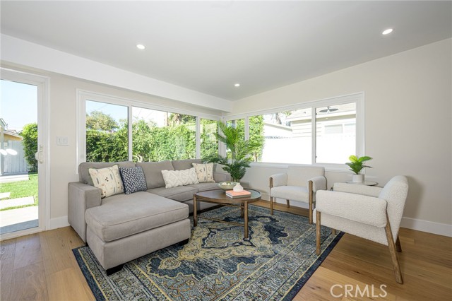 Detail Gallery Image 14 of 34 For 22951 Walnut St, Torrance,  CA 90501 - 3 Beds | 2 Baths