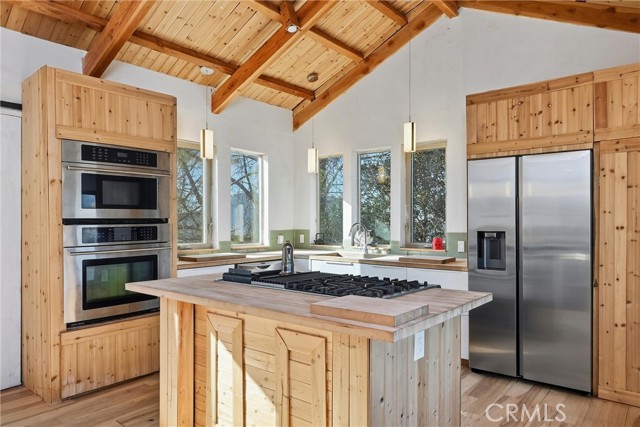 Detail Gallery Image 5 of 21 For 11651 Cerrito, Clearlake Oaks,  CA 95423 - 1 Beds | 1 Baths