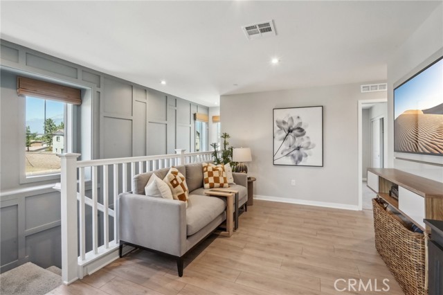Detail Gallery Image 15 of 32 For 6346 Moonfire Ln, Fontana,  CA 92336 - 4 Beds | 2/1 Baths