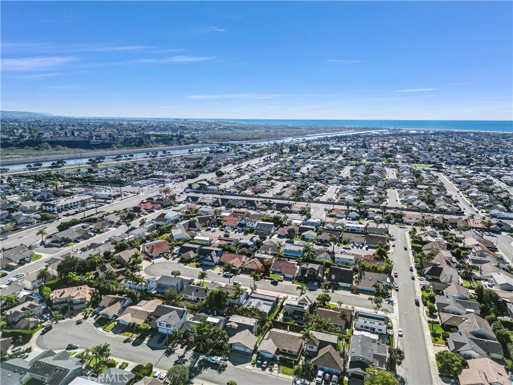 MLS #OC25274099 image #41