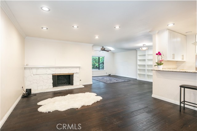 1690 Loma Drive photo 8