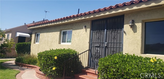 3500 Via San Delarro, Montebello, California 90640, 3 Bedrooms Bedrooms, ,2 BathroomsBathrooms,Single Family Residence,For Sale,Via San Delarro,DW24074783