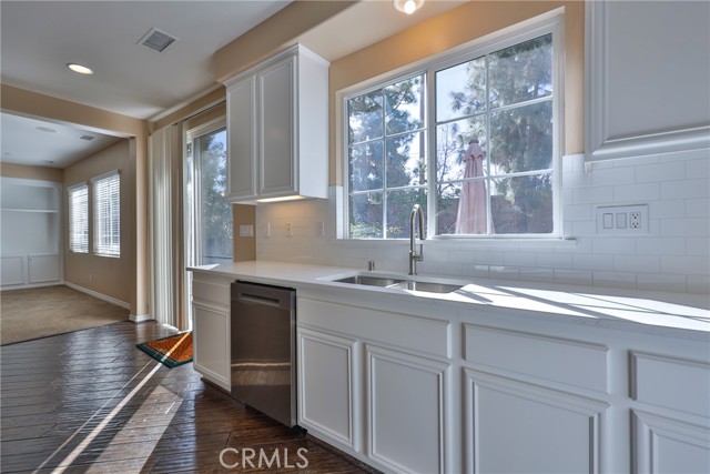 Detail Gallery Image 5 of 36 For 1230 Cantania Dr, Redlands,  CA 92374 - 4 Beds | 2/1 Baths