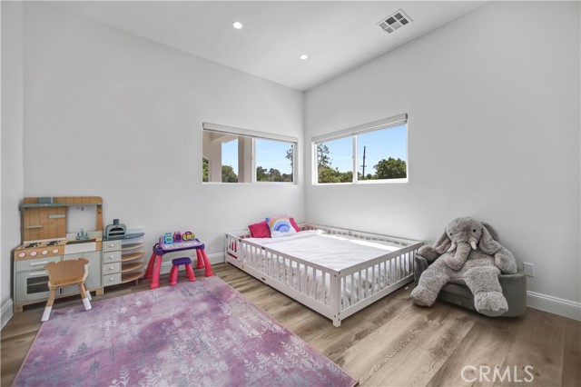 Image 16 of 33 For 9743 Monogram Avenue
