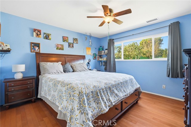 Detail Gallery Image 9 of 22 For 13435 Chase St, Arleta,  CA 91331 - 4 Beds | 2 Baths