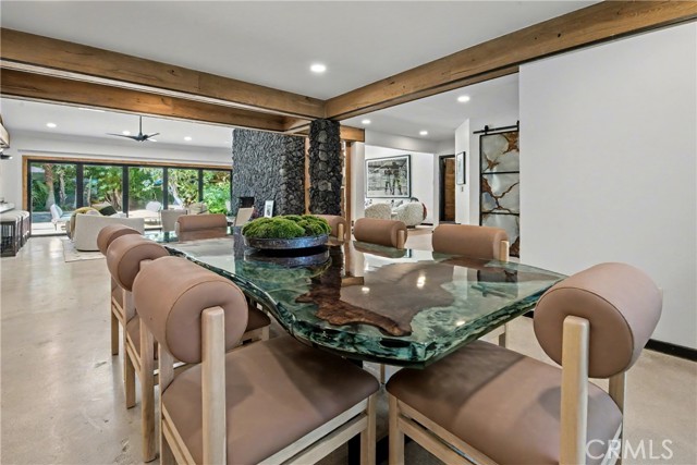 Detail Gallery Image 12 of 46 For 9701 Bothwell Road, Northridge,  CA 91324 - 4 Beds | 3/1 Baths