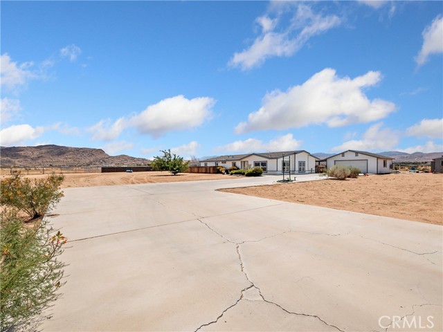 Detail Gallery Image 41 of 45 For 23099 Lucilla Rd, Apple Valley,  CA 92308 - 3 Beds | 2/1 Baths