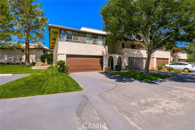 Detail Gallery Image 2 of 5 For 40049 Bluebird, Palmdale,  CA 93551 - 3 Beds | 3 Baths