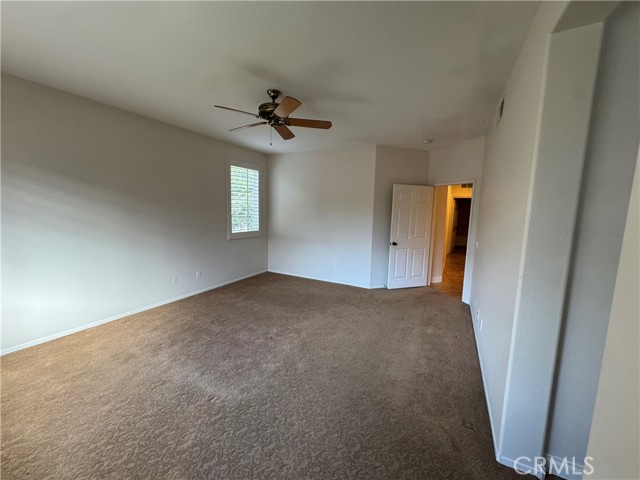 42477 Via Serrano, Murrieta CA: https://media.crmls.org/medias/8e702dc6-5824-4d9b-8bfc-61242a40167b.jpg