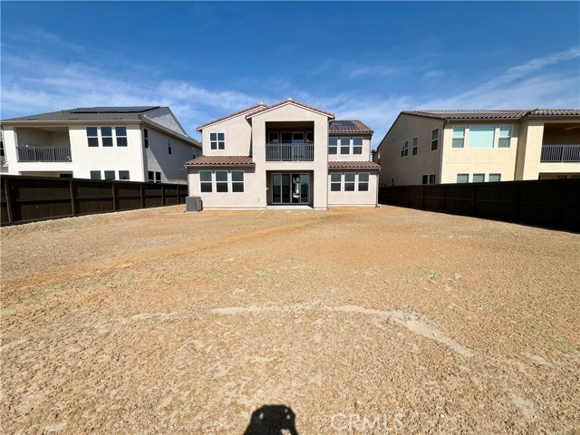 Detail Gallery Image 14 of 74 For 1552 Corte Botanicas, Chula Vista,  CA 91913 - 4 Beds | 3/1 Baths