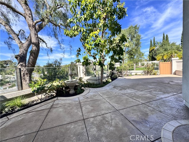 Detail Gallery Image 4 of 12 For 76 Cameray, Laguna Niguel,  CA 92677 - 3 Beds | 2/1 Baths