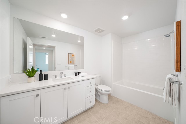 Detail Gallery Image 13 of 31 For 1891 S Union St #101,  Anaheim,  CA 92805 - 2 Beds | 2 Baths