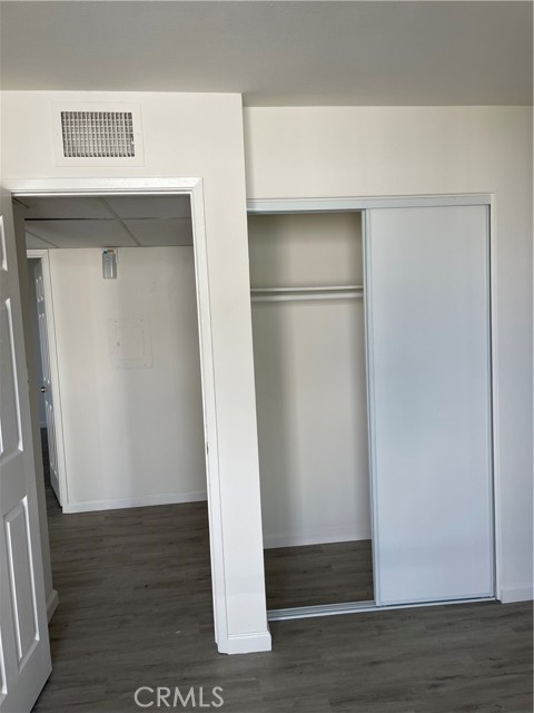 8601 International Avenue, 270 photo 8