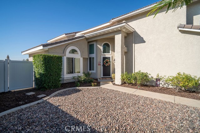 Detail Gallery Image 4 of 34 For 23575 Kettle Rd, Murrieta,  CA 92562 - 4 Beds | 2/1 Baths