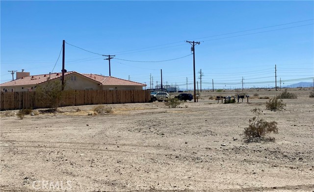 Detail Gallery Image 2 of 6 For 2204 Azure St, Thermal,  CA 92274 - – Beds | – Baths