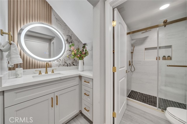 10 Lassen, Irvine CA: https://media.crmls.org/medias/8e737358-25e4-4b98-a0b3-4cab879a535e.jpg