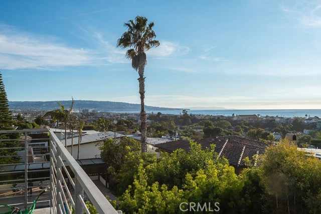 736 Gould Avenue, Hermosa Beach, California 90254, 2 Bedrooms Bedrooms, ,2 BathroomsBathrooms,Residential,Sold,Gould,SB20014267